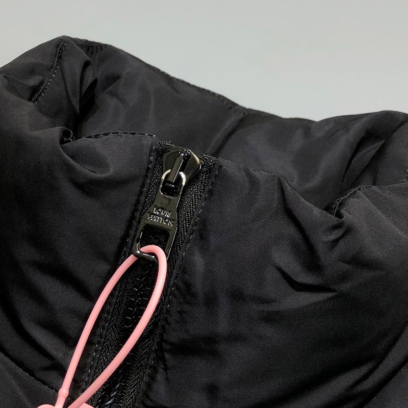 関税なし ◆​ルイヴィトン ダウンベスト コピー◆ モノグラム ノースリーブ vug06177N級品