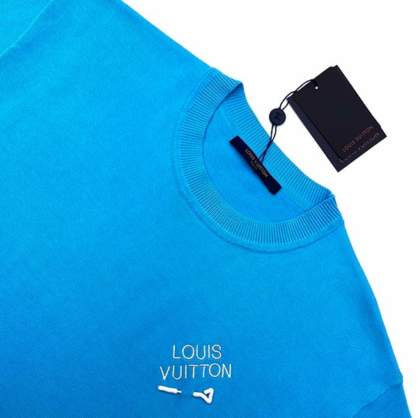 ルイヴィトン 偽物 シグネチャーショートスリーブTシャツ vuk16226人気
