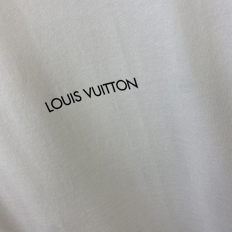 世界中で大人気♪ルイヴィトン☆プリントTシャツ vuk18454人気