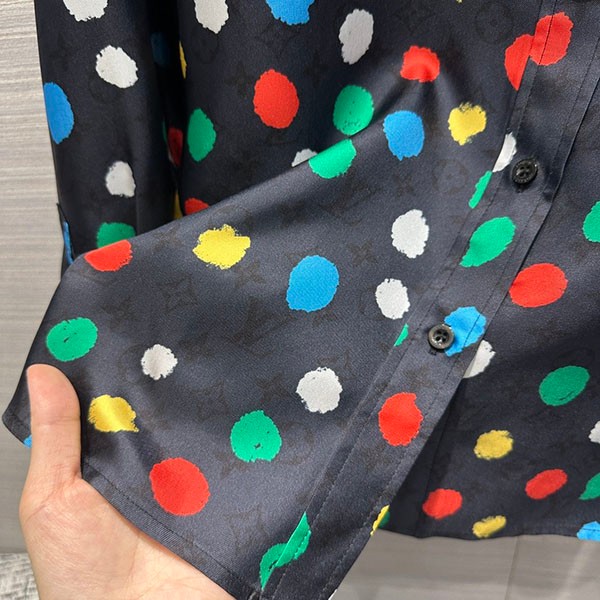 すぐ届く【限定コラボ】LV ドット マスキュリンシャツ 偽物 vuk20433人気