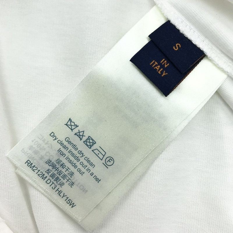 春夏新作ルイヴィトン Tシャツ トップス 半袖 メンズ レッド スーパーコピー vuk98727高い品質