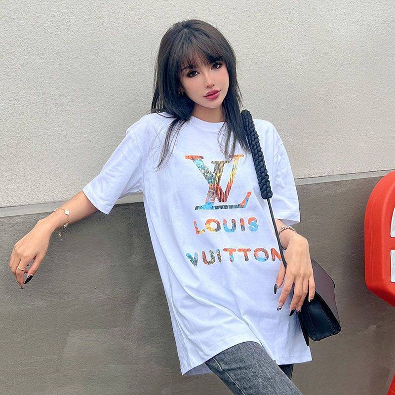 目を惹くカラールイヴィトン コピー ロゴ コットン Tシャツ vul14296最高級