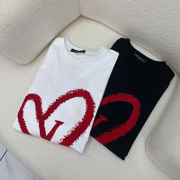 ☆超人気☆ルイヴィトン Tシャツ スーパーコピー コットン 2色 vum10034通販