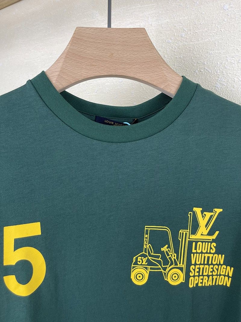 最安値挑戦 ルイヴィトン☆プリントTシャツ スーパーコピー vun65923人気