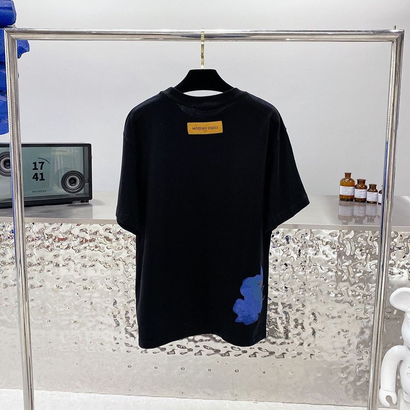 世界中で大人気♪ルイヴィトン Tシャツ トップス 半袖 偽物 vuo28919高い品質