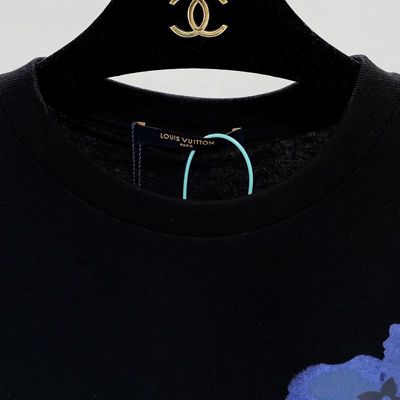 世界中で大人気♪ルイヴィトン Tシャツ トップス 半袖 偽物 vuo28919人気