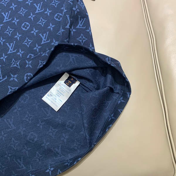 ルイヴィトン モノグラム Tシャツ スーパーコピー vuo41530激安送料無料