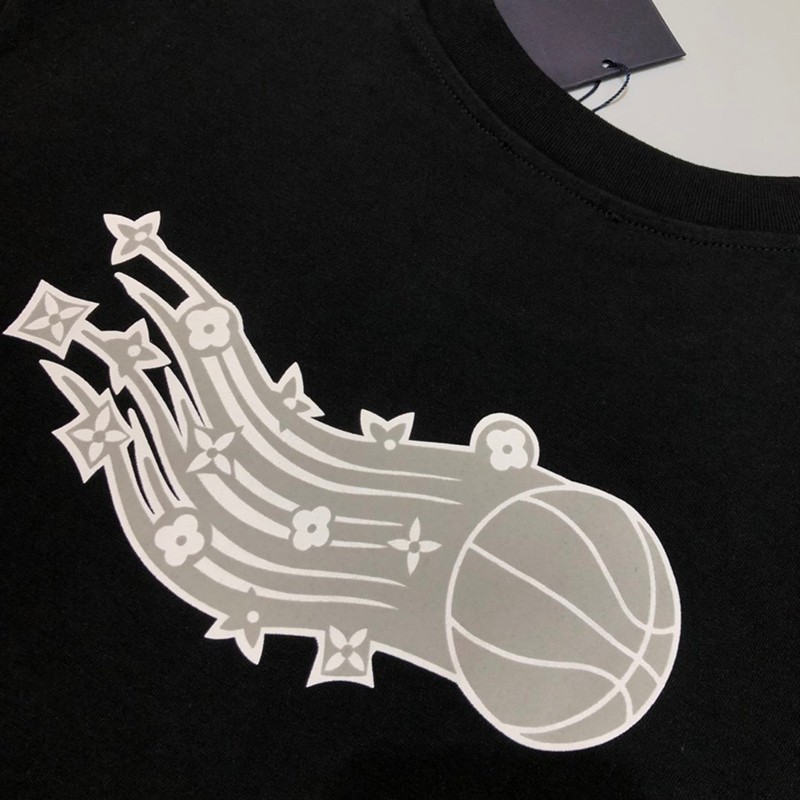 累積売上総額第１位！ルイヴィトン Tシャツ コピー 21SS フロウティングLVプリンテッド vuo75501代引きを販売