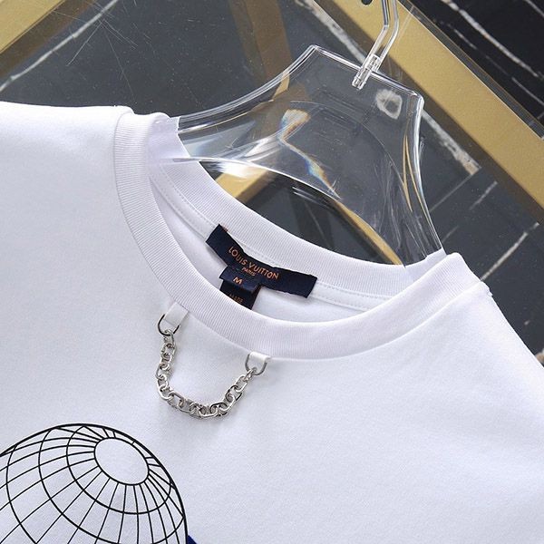 日本未入荷ルイヴィトン 偽物 LVグローブエンボス加工プリントTシャツ vuq09191高い品質
