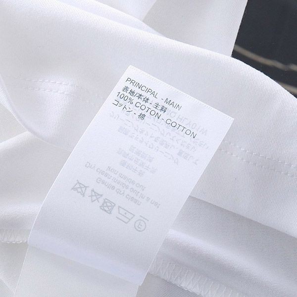 日本未入荷ルイヴィトン 偽物 LVグローブエンボス加工プリントTシャツ vuq09191代引きを販売