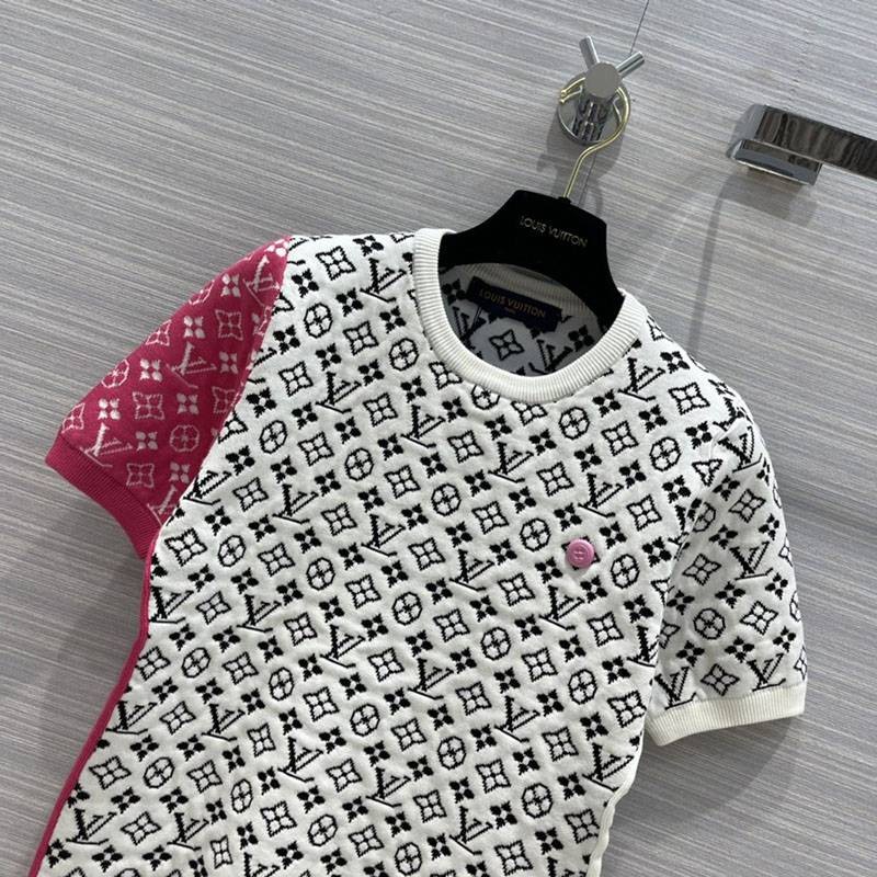 稀少ルイヴィトン コピー フューシャアクセントマスキュリンTシャツ vuq58373通販