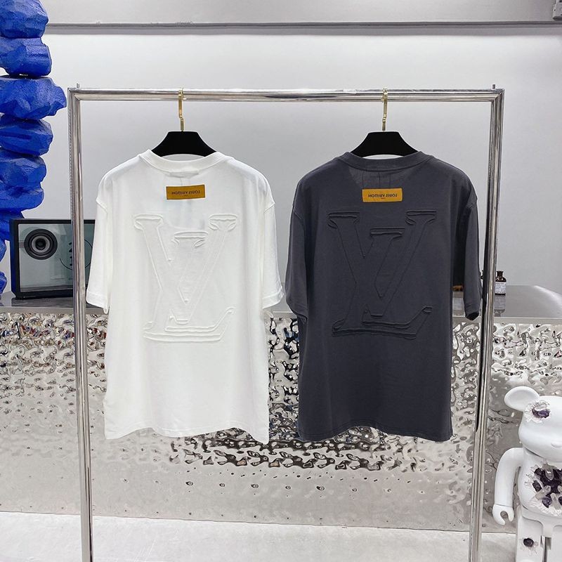 大人気！ルイヴィトン◆レジェンダリートランクTシャツ スーパーコピー vuq80333通販