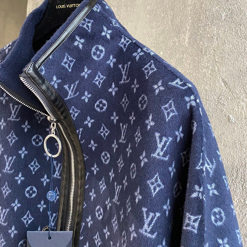 21-22AW★​ルイヴィトン コート コピー★モノグラム フーデッド ラップコート vur06533N級品