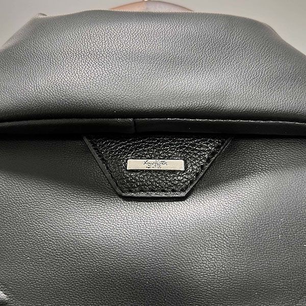 ★日本!!人気！ルイヴィトン レザーダウンジャケット 偽物 vur32833品質保証