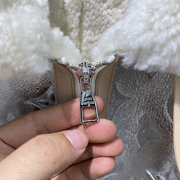 21-22AW ルイヴィトン モノグラムフラワーリバーシブルジャケット 偽物 vur63507高い品質