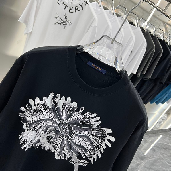 ルイヴィトン サイケデリック フラワー Tシャツ 偽物 草間彌生 LV vur84140激安送料無料