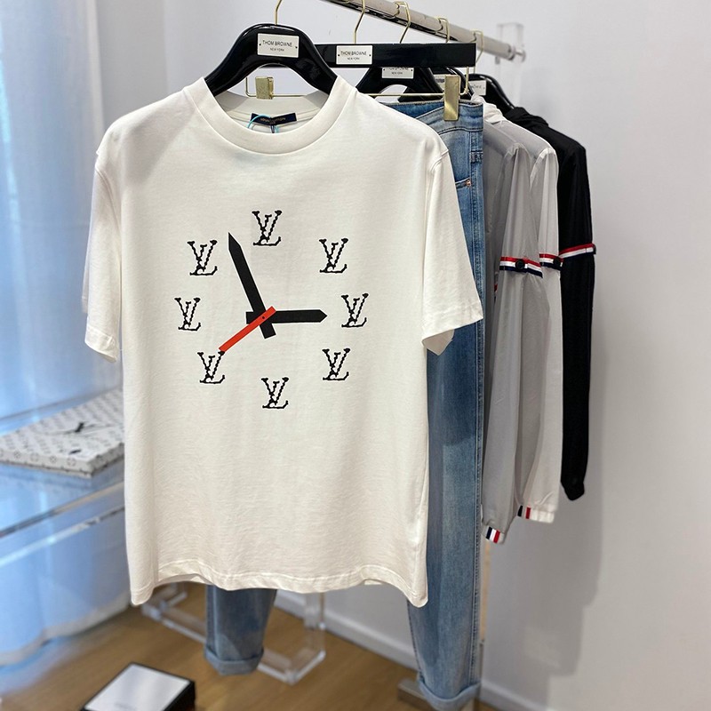 累積売上総額第１位！【ルイヴィトン Tシャツ 偽物】プリント コットンTシャツ vus86992