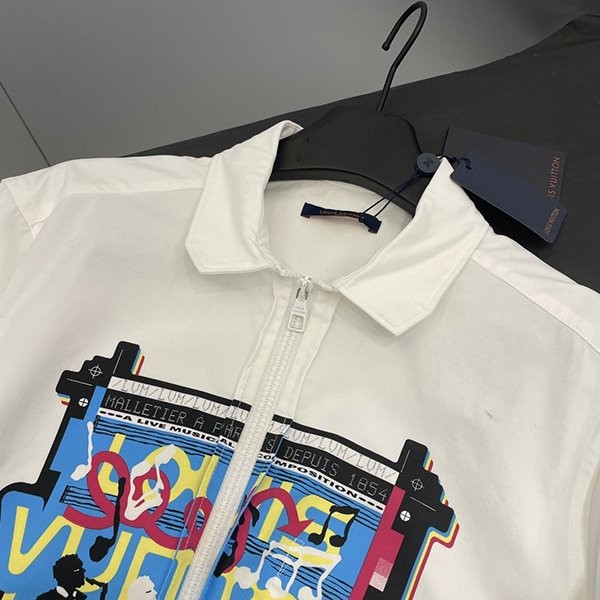 入手困難ルイヴィトン シャツジャケット 偽物 Flyers【人気商品】 vut38377N級品