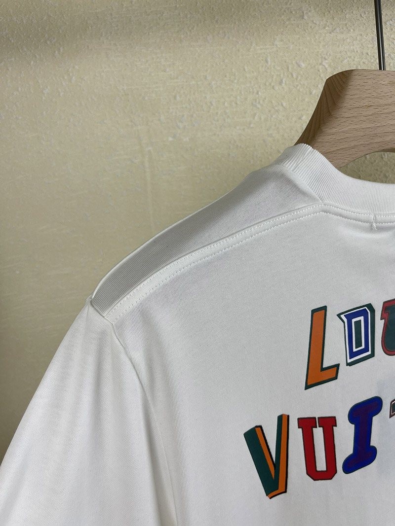 世界中で大人気♪ルイヴィトン x NBA☆プリントTシャツ vut42330人気
