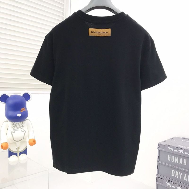 人気No1◆​ルイヴィトン◆Tシャツ スーパーコピー トップス 半袖 メンズ レッド vuu57050通販
