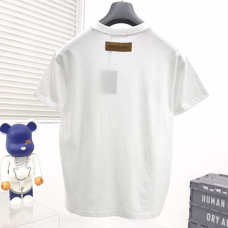 入手困難◆​ルイヴィトン スーパーコピー Tシャツ トップス 半袖 メンズ レッド vuu76548通販