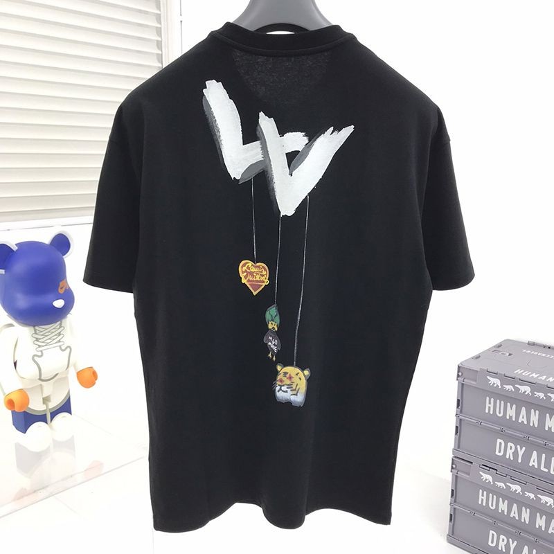 春もの新作【​ルイヴィトン×NIGOコラボ】ダック クルーネック Tシャツ スーパーコピー vuw54101通販
