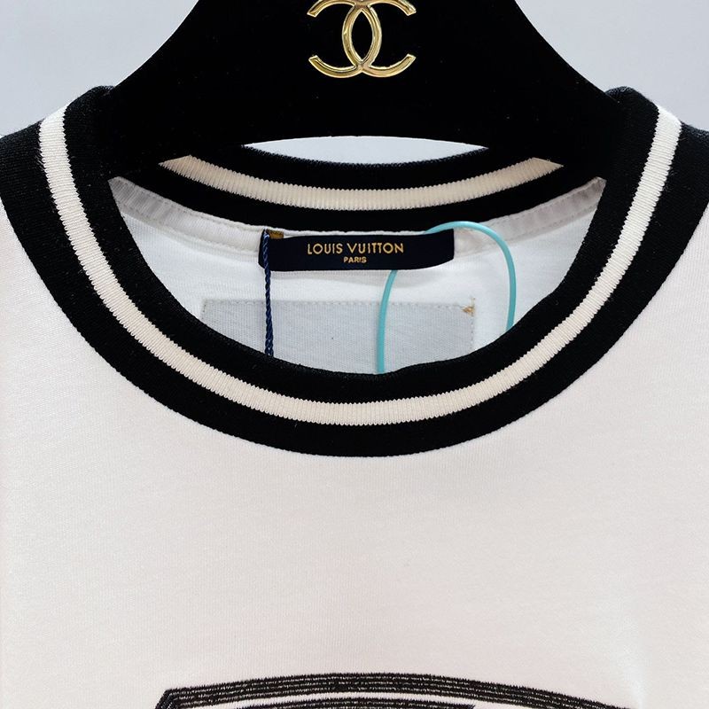 《大人気》ルイヴィトン Tシャツ パロディ トップス ブラック/ホワイト vuw84767人気