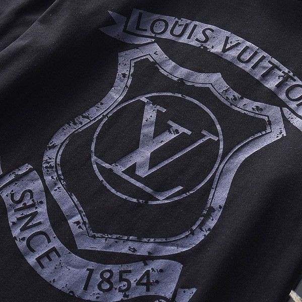 大人気！ルイヴィトン LVコートオブアームシグネチャーTシャツ 偽物 vux96537最高級