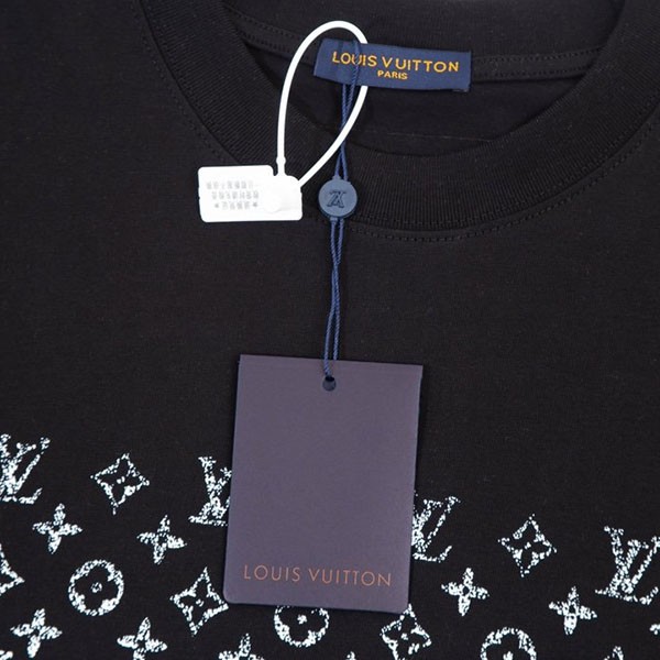 人気 ルイヴィトン コピー モノグラムグラデーションTシャツ vuz04721