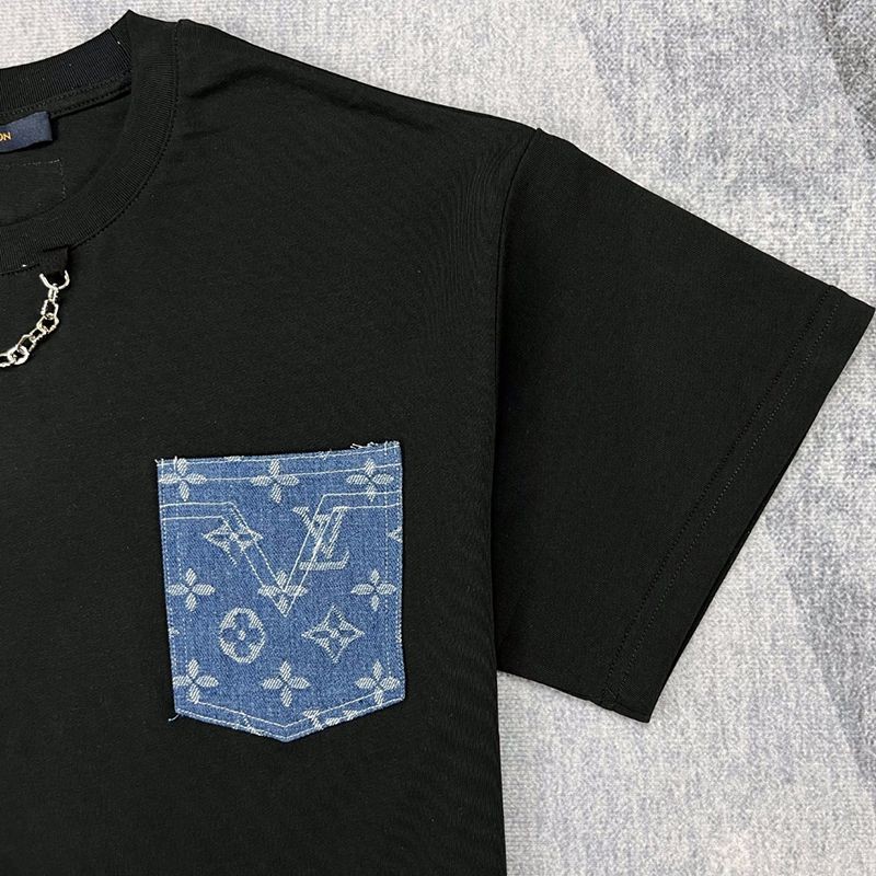 定番アクセス数No.1☆​ルイヴィトン レディース モノグラムポケットTシャツ コピー vuz37413激安送料無料