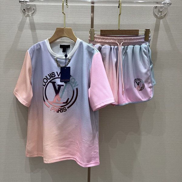 世界中で大人気♪ルイヴィトン グラディエントLVサークルTシャツ 上下セット 偽物 vuz42070通販