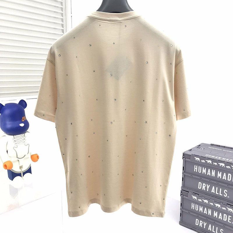 春夏新作ミュウミュウ Leagueロゴ入りのアイコニックなTシャツ 偽物 mye90148通販