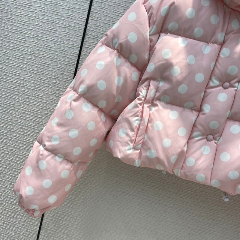 一目惚れ♪【MIU MIU コート コピー】フード付 カシミアダウンジャケット myh10466激安送料無料