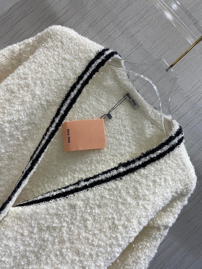 完売必至☆MIU MIU セーター 偽物☆ オーバーサイズロゴモヘアセーター♪ mys81908通販