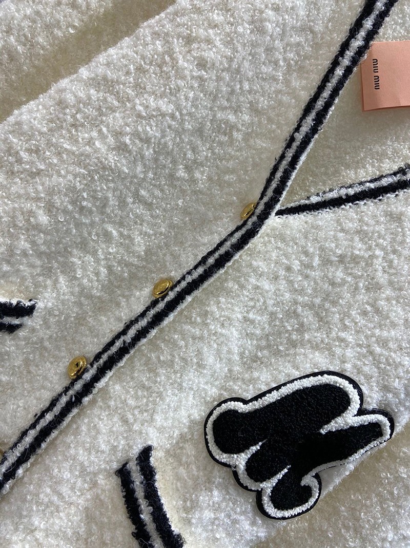 完売必至☆MIU MIU セーター 偽物☆ オーバーサイズロゴモヘアセーター♪ mys81908激安送料無料
