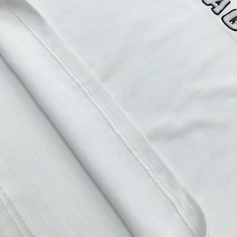 超話題!ミュウミュウ コピー Leagueロゴ入りのアイコニックなTシャツ myu24874最高級