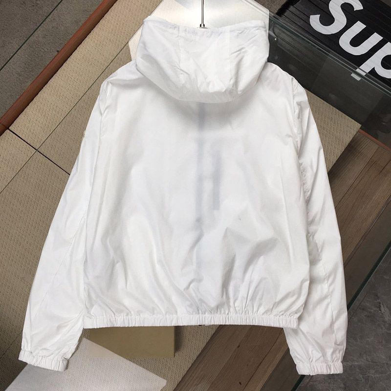 希少色 SALE!!!【モンクレール ジャケット 偽物】"Chabat" 9B70100V9115通販