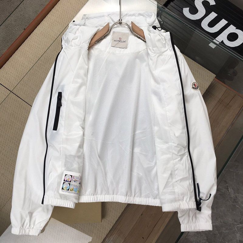希少色 SALE!!!【モンクレール ジャケット 偽物】"Chabat" 9B70100V9115激安送料無料