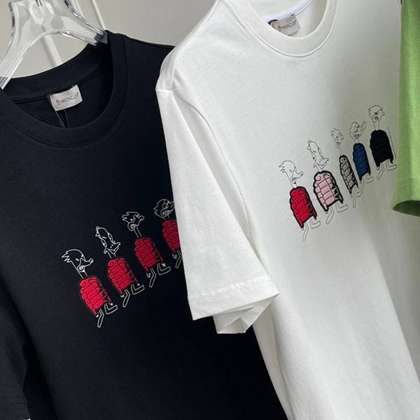 モンクレール 偽物 ダックアウトラインプリントTシャツ 3色 H20918C00029829H8高い品質
