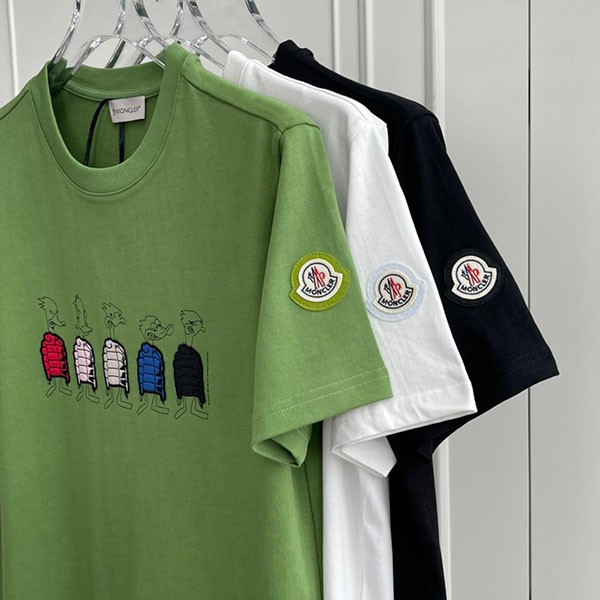 モンクレール 偽物 ダックアウトラインプリントTシャツ 3色 H20918C00029829H8最高級