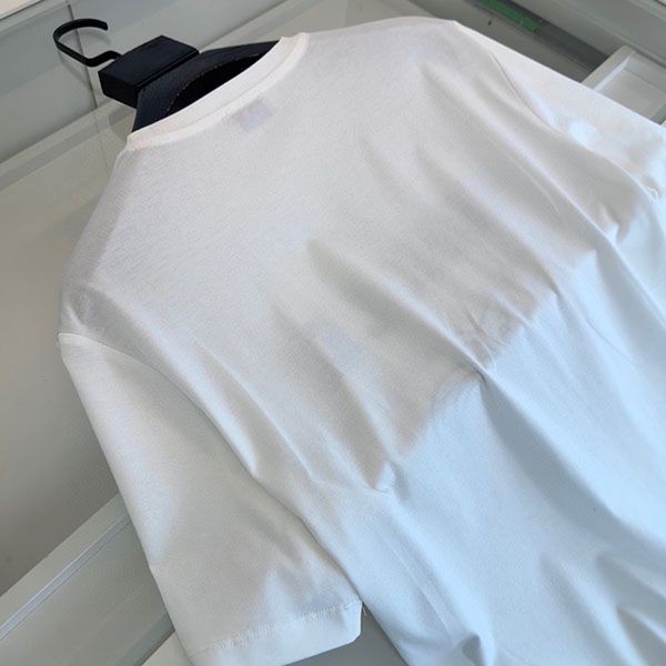 モンクレール ロゴ付きロジャー・ラビットプリントTシャツ コピー I10918C000高い品質