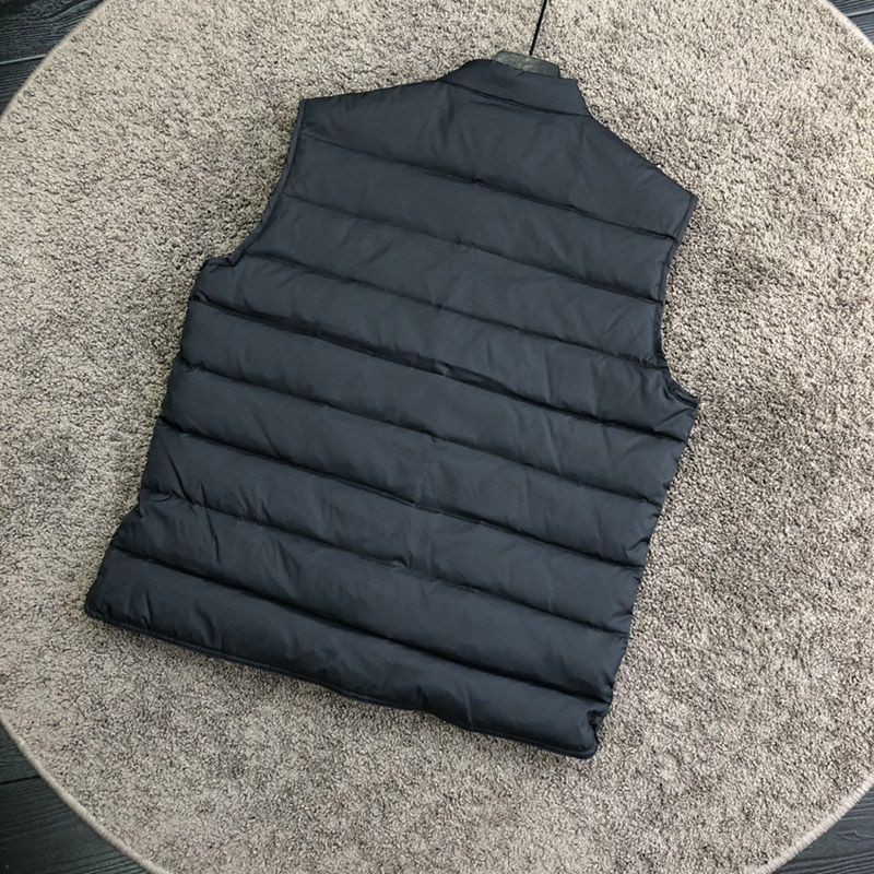 21-22AW モンクレール 偽物 ダウンベスト☆3色 moq13575代引きを販売