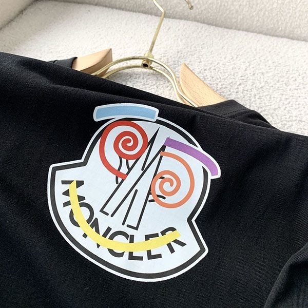 《大人気》モンクレール コピー プリントモチーフTシャツ moa00331代引きを販売