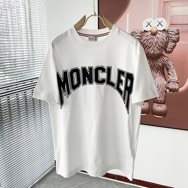 大人気！モンクレール ロゴ 半袖Tシャツ コピー 2色 moa24075100%安全に到着