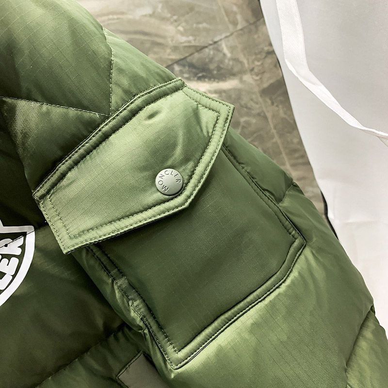 21AW モンクレール スーパーコピー UNDEFEATED ARENSKY ナイロン ダウン moa68404代引きを販売