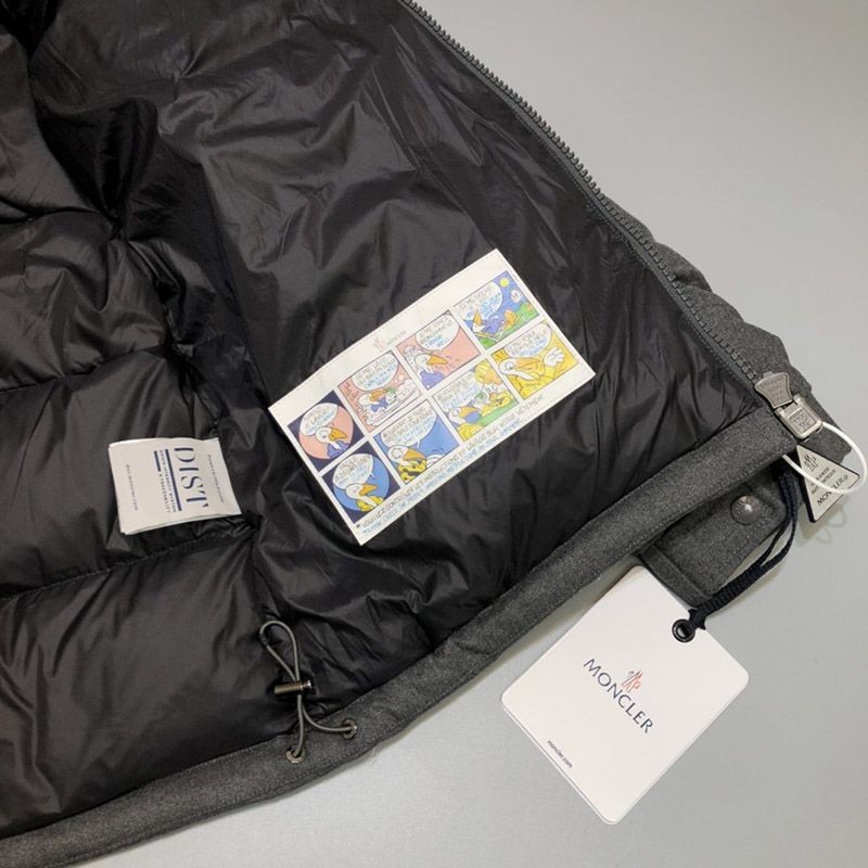 追跡付き発送 モンクレール 偽物 MONTGENEVRE モンジュネーブル ダウン mob60034品質保証