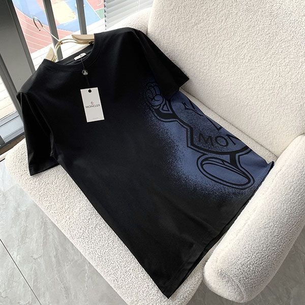 注目★モンクレール ロゴプリントTシャツ コピー mob71126N級品