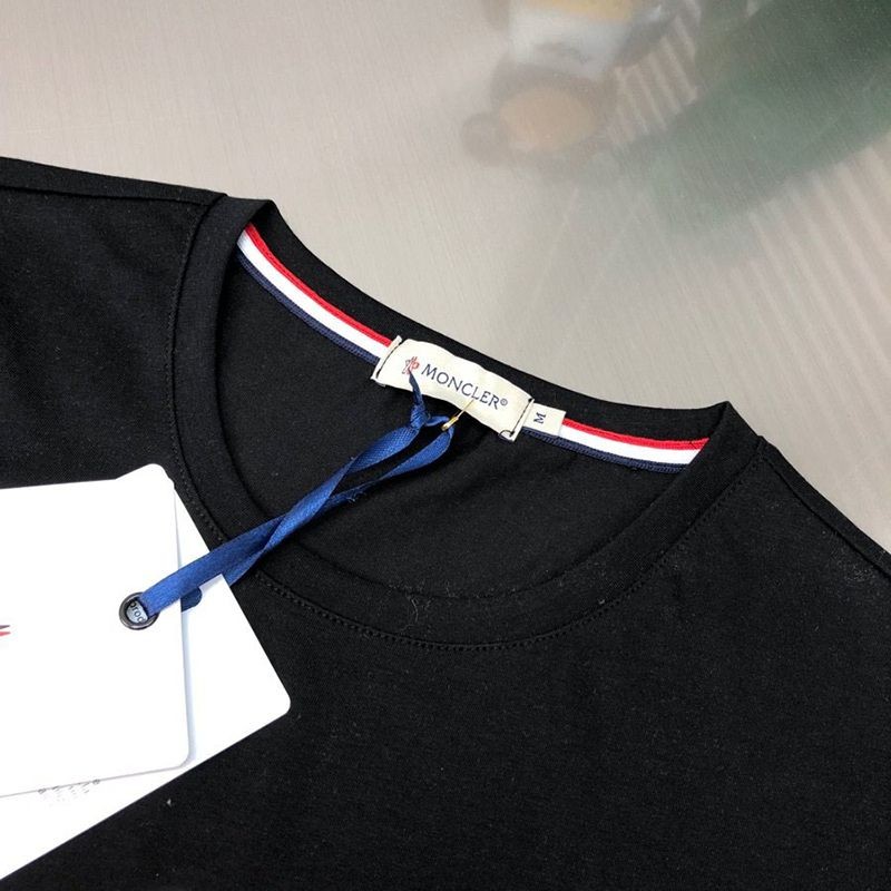 セール新作モンクレール ロゴ コットン Tシャツ スーパーコピー ブラック mob77156激安送料無料