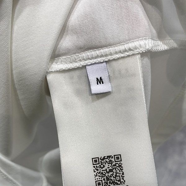 入手困難 モンクレール Tシャツ 偽物 半袖 ロゴ mod94964N級品