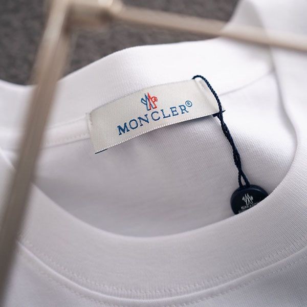モンクレール ロゴプリント Tシャツ mog90836品質保証